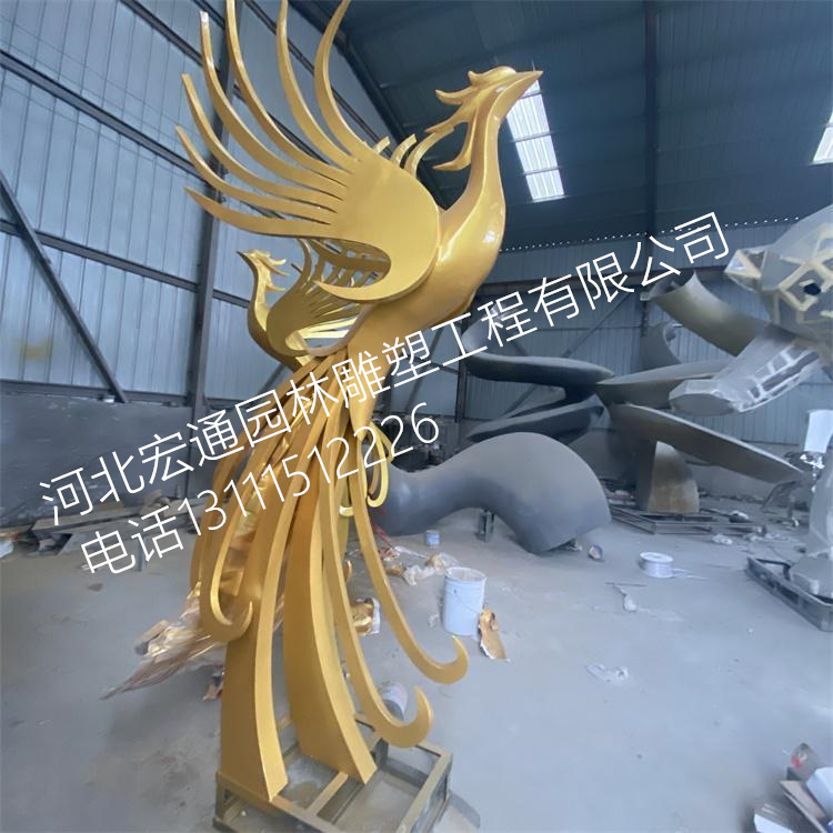 彩色彩绘凤凰雕塑加工 不锈钢凤凰雕像 吉祥景观标志