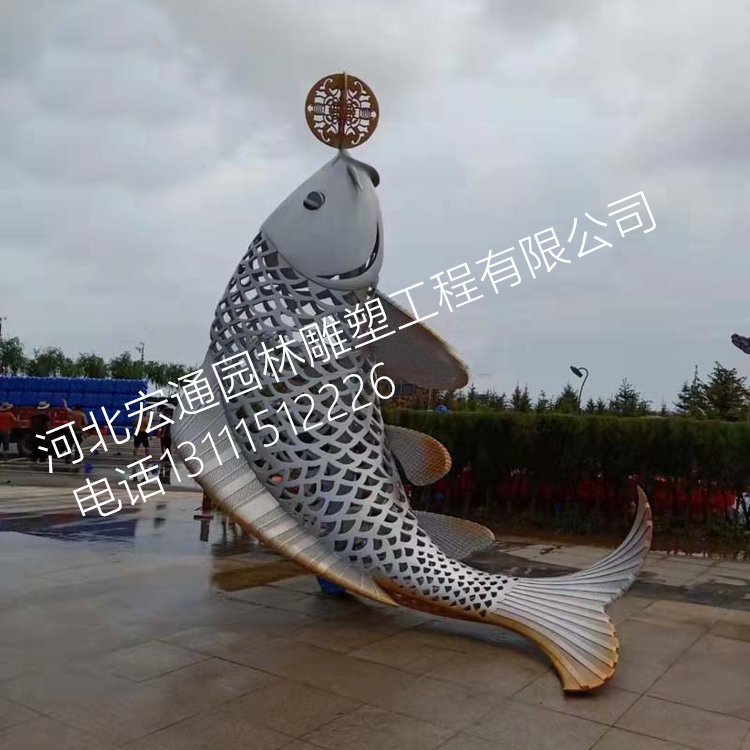 大型不锈钢雕塑户外广场城市景观镂空鱼群雕塑摆件不锈钢鲤鱼雕塑